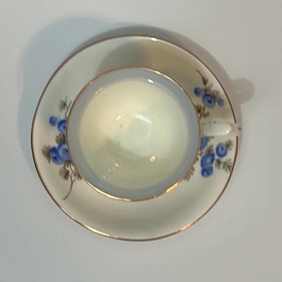 Royal Crown Demitasse Bone China Cup and Saucer Blue and Gray Floral - Picture 3 of 7